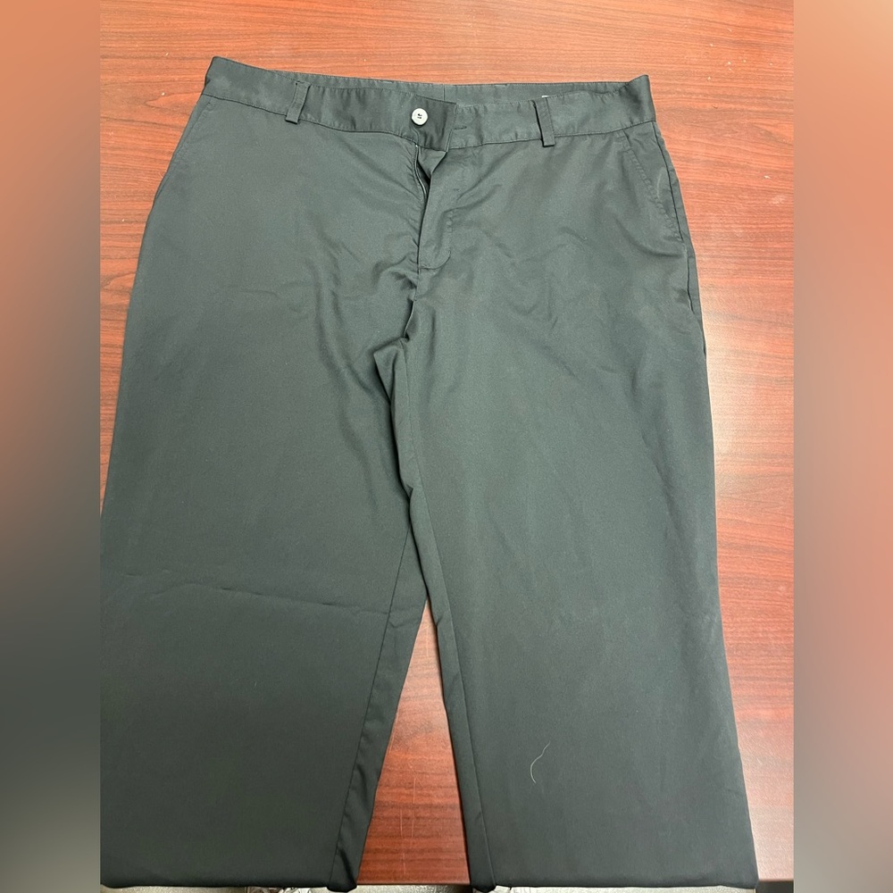 Adidas Golf Pants Men’s Size 38x32 PREOWNED